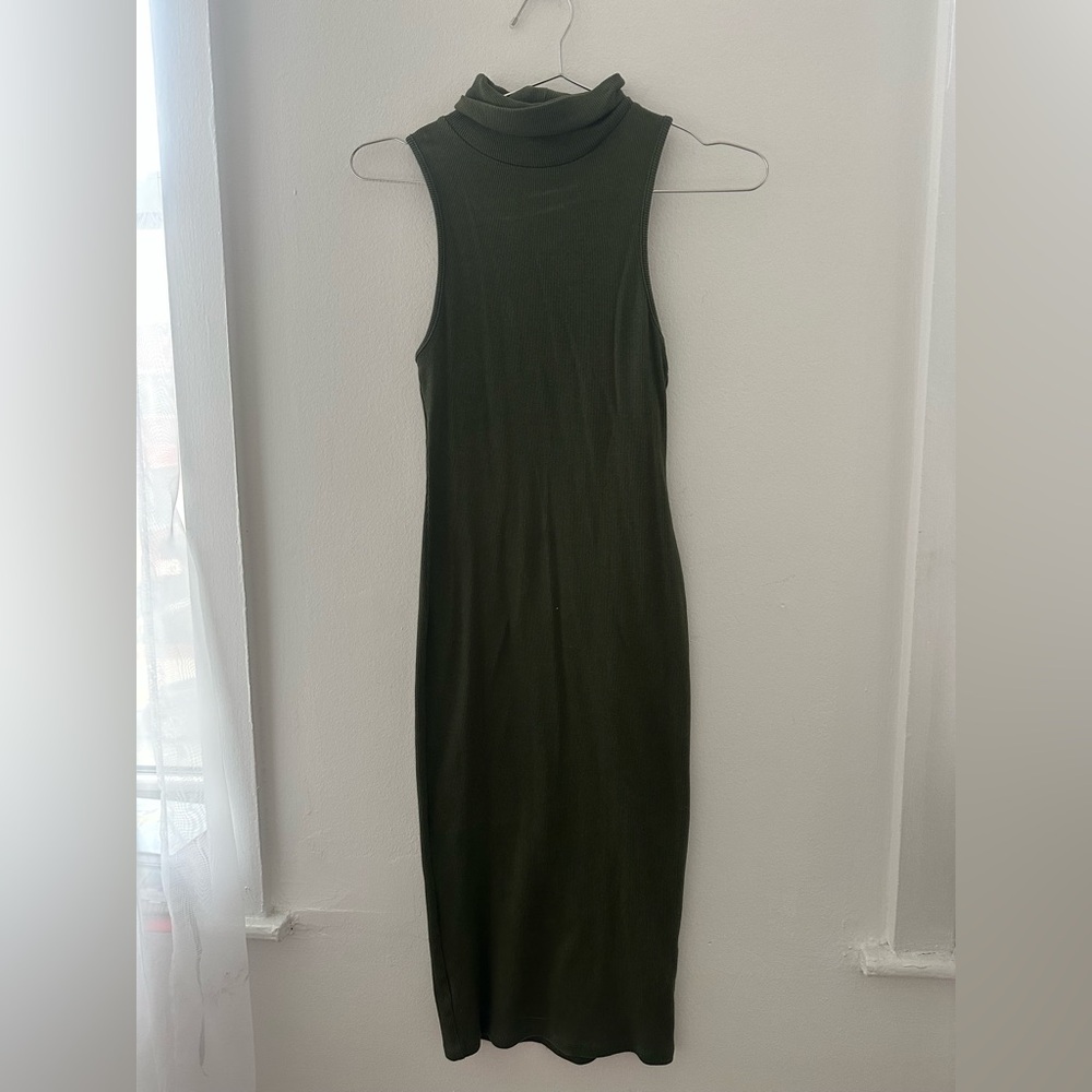 Zara Dark Green midi Dress